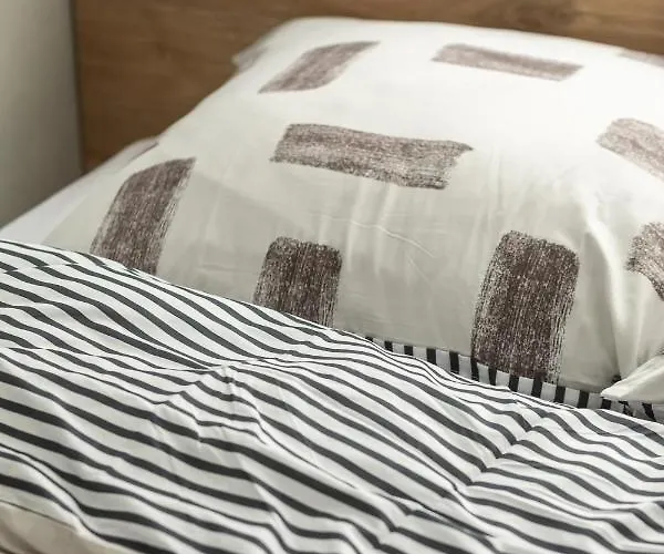 Sweethome 아파트 리비프